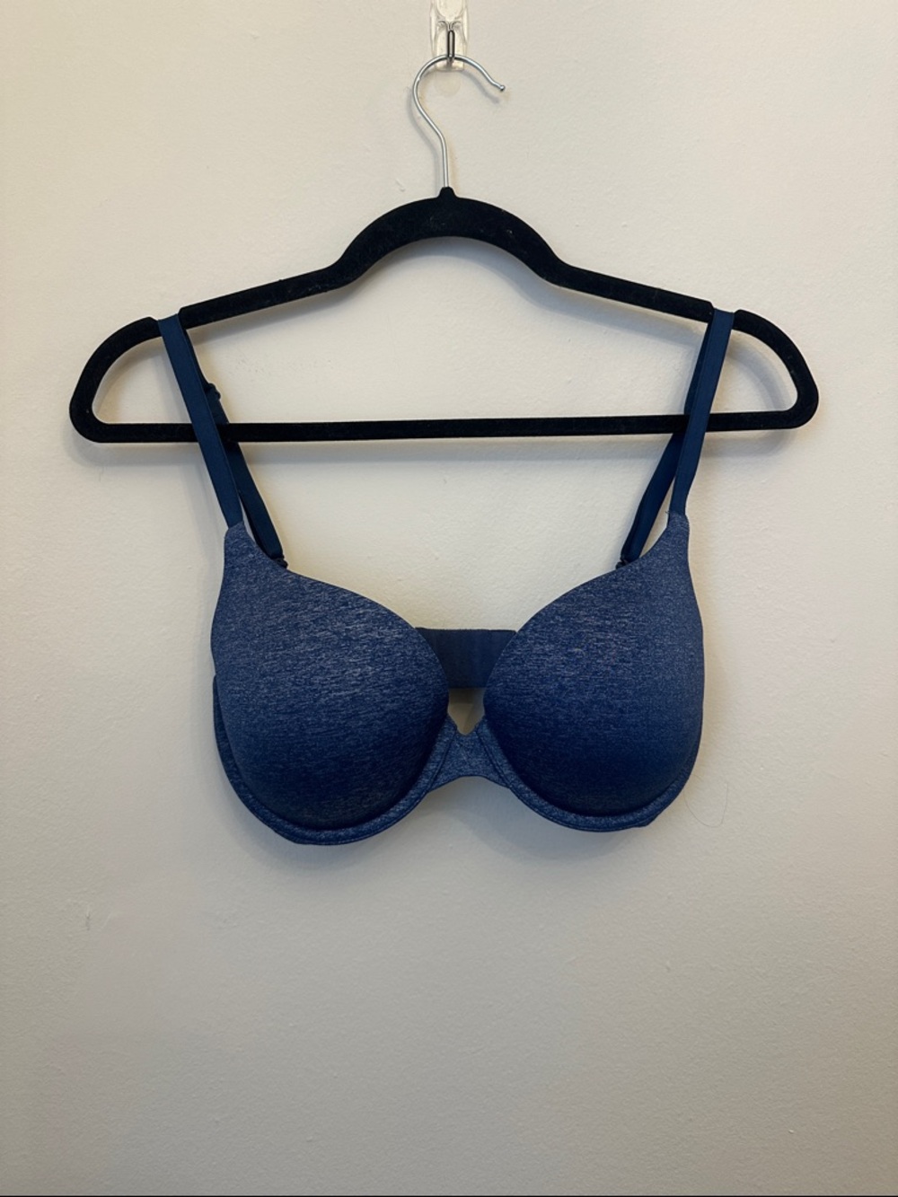Victoria's Secret Navy‎ Blue Padded Perfect Coverage 32 DD Women Bra